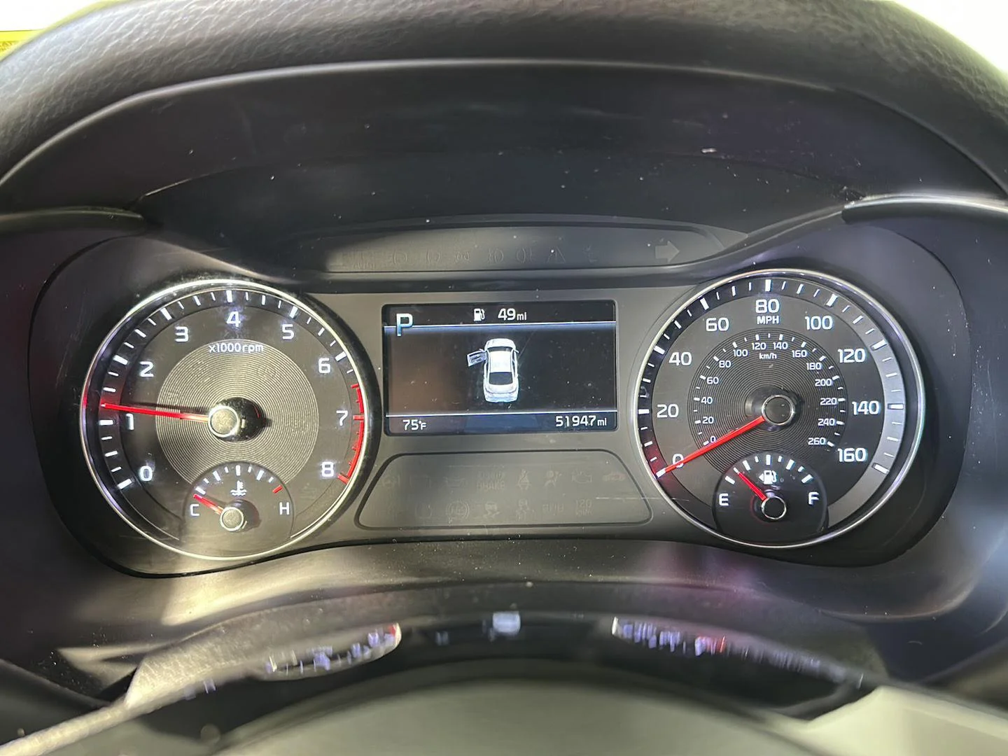 Used 2023 Snow White Pearl Kia LXS image 12