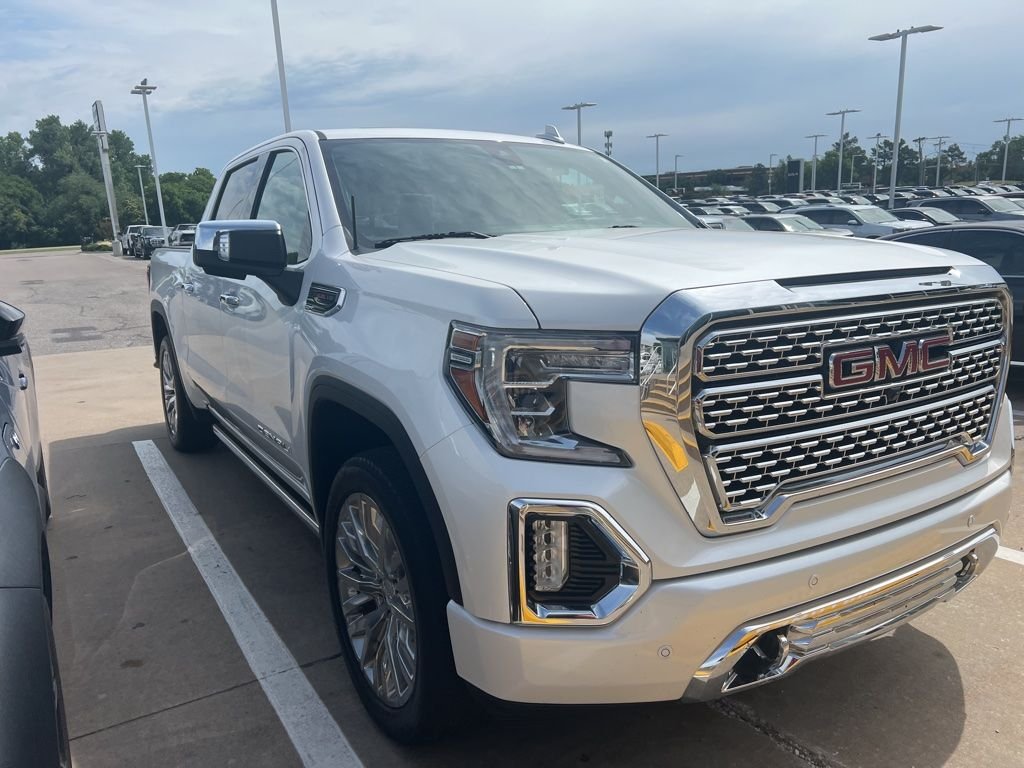 2019 GMC Sierra 4WD Crew Cab Short Box's photo