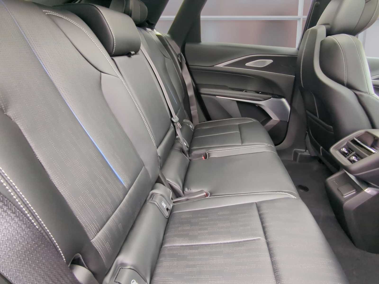 2026 Cadillac LYRIQ V - Photo 27