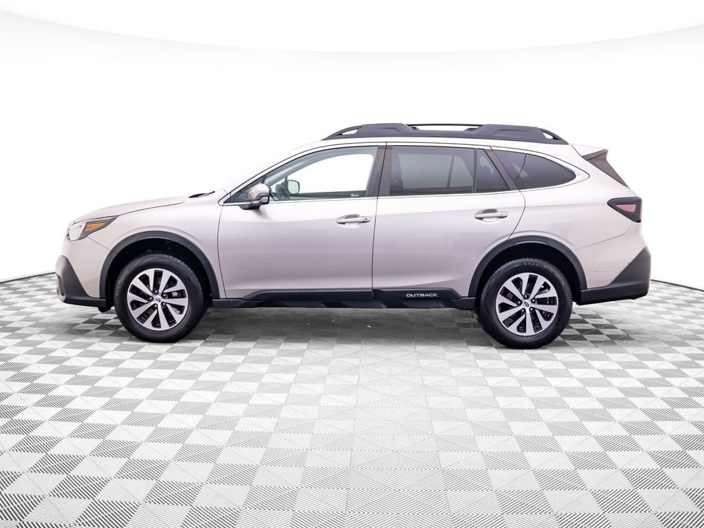 Used 2020 Subaru Outback Premium with VIN 4S4BTAECXL3236226 for sale in Barrington, IL