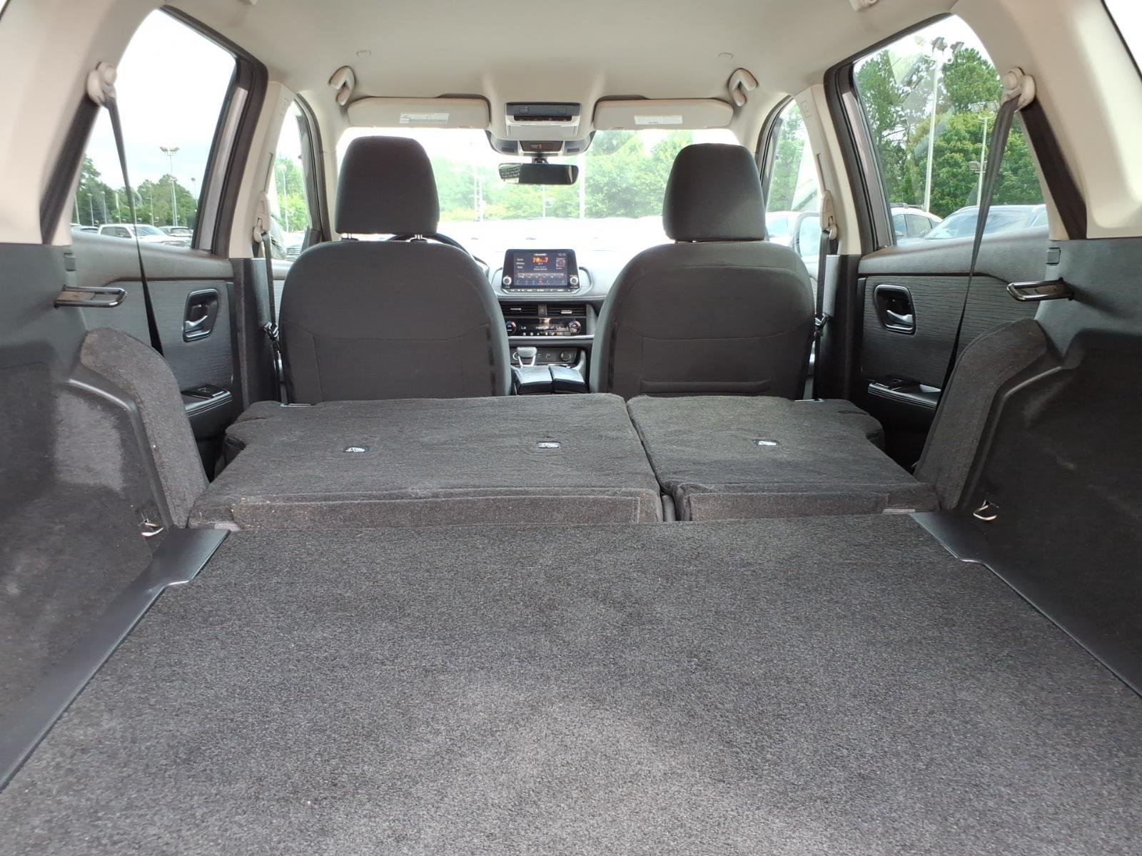 Used 2023 Gun Metallic Nissan SV image 25