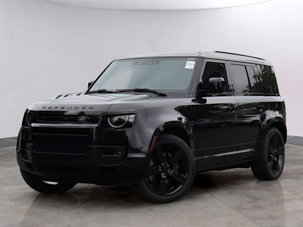 2026 Land Rover Defender 110 X-Dynamic SE P400's photo