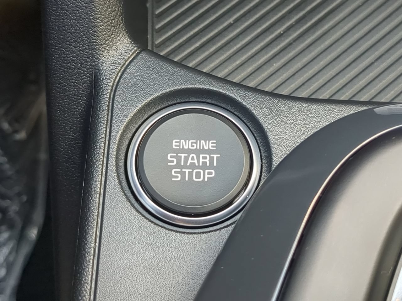 New 2026 Aurora Black Pearl Kia GT-Line Turbo image 35
