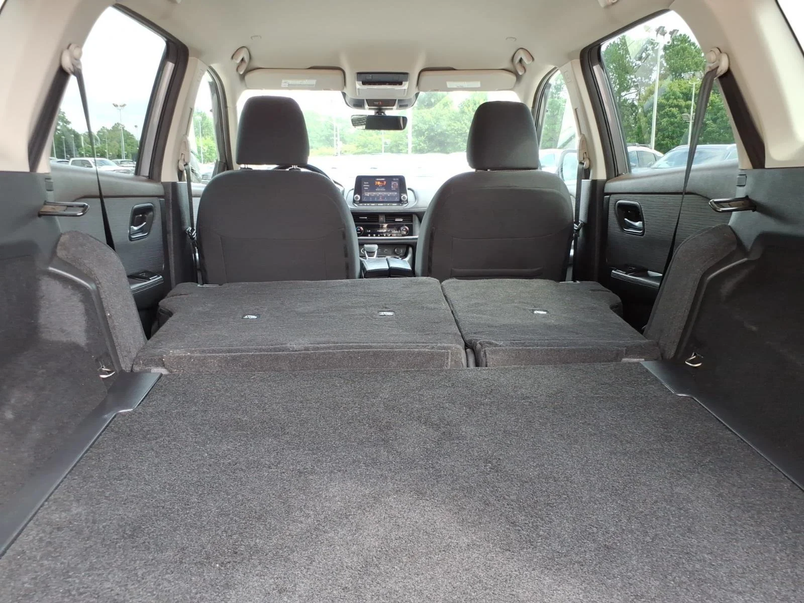 Used 2023 Gun Metallic Nissan SV image 25
