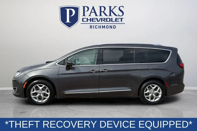 Certified Used 2018 Gray Chrysler Touring L image 4