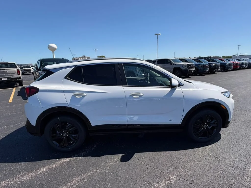 2026 Buick Encore GX Sport Touring - Photo 13