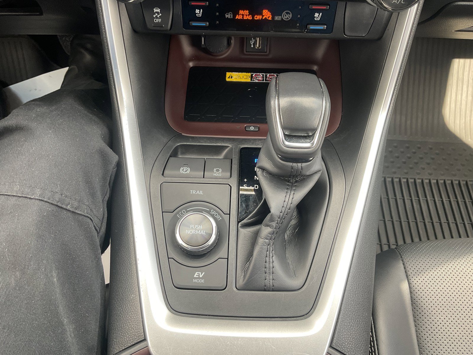 Certified Used 2023 Silver Sky Metallic Toyota Hybrid Limited image 31