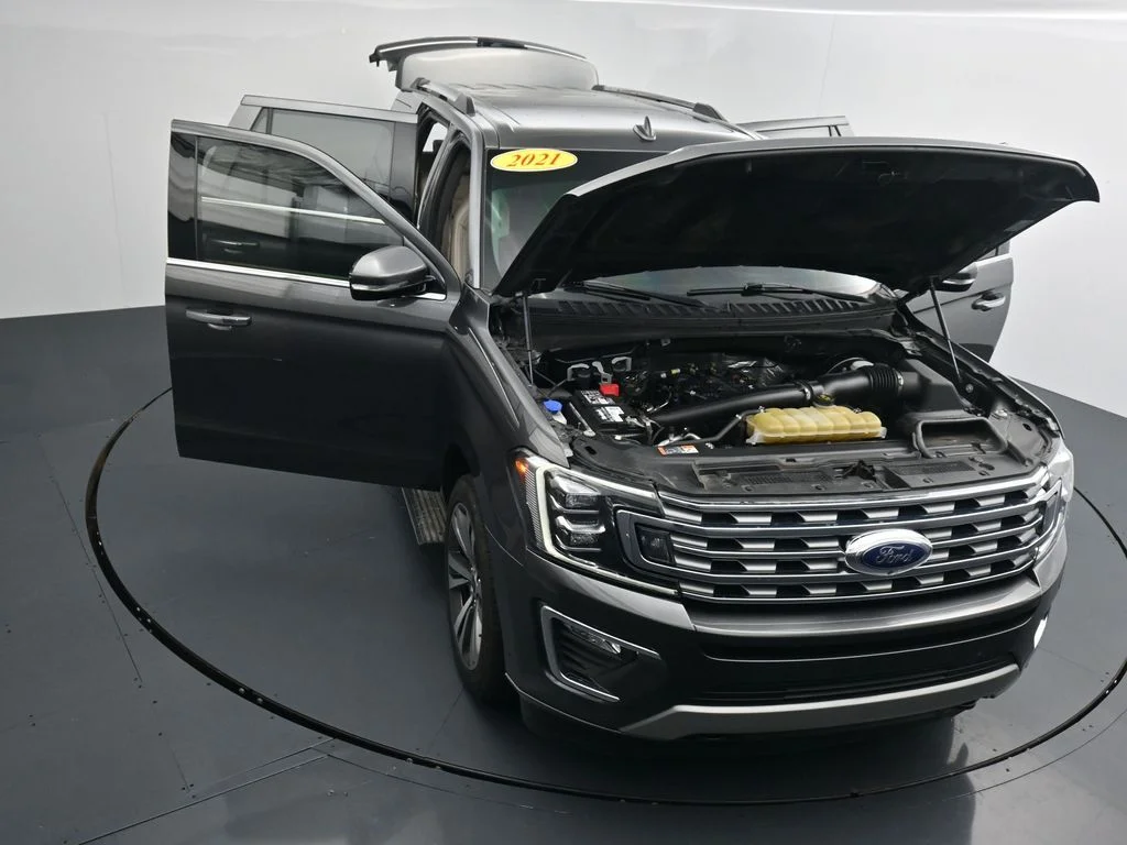 Used 2021 Gray Ford Limited image 36