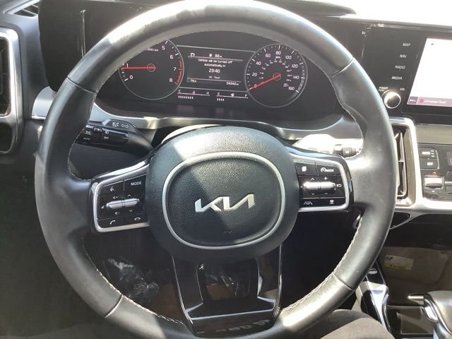 2022 Kia Sorento SX - Photo 22