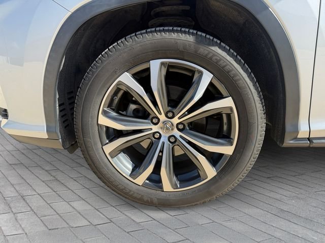Used 2017 Silver Lexus 350 image 9