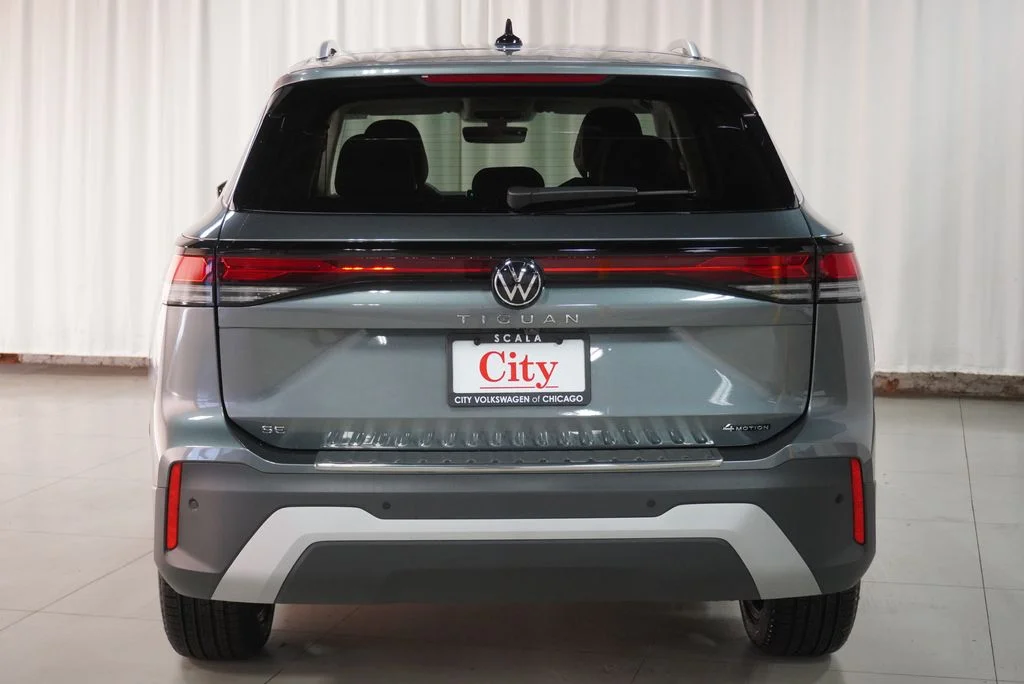 New 2026 Platinum Gray Volkswagen 2.0T SE image 6