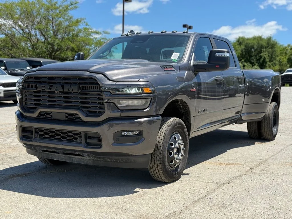 New 2026 Granite Crystal Metallic Clear-Coat Exterior Paint RAM Big Horn image 2