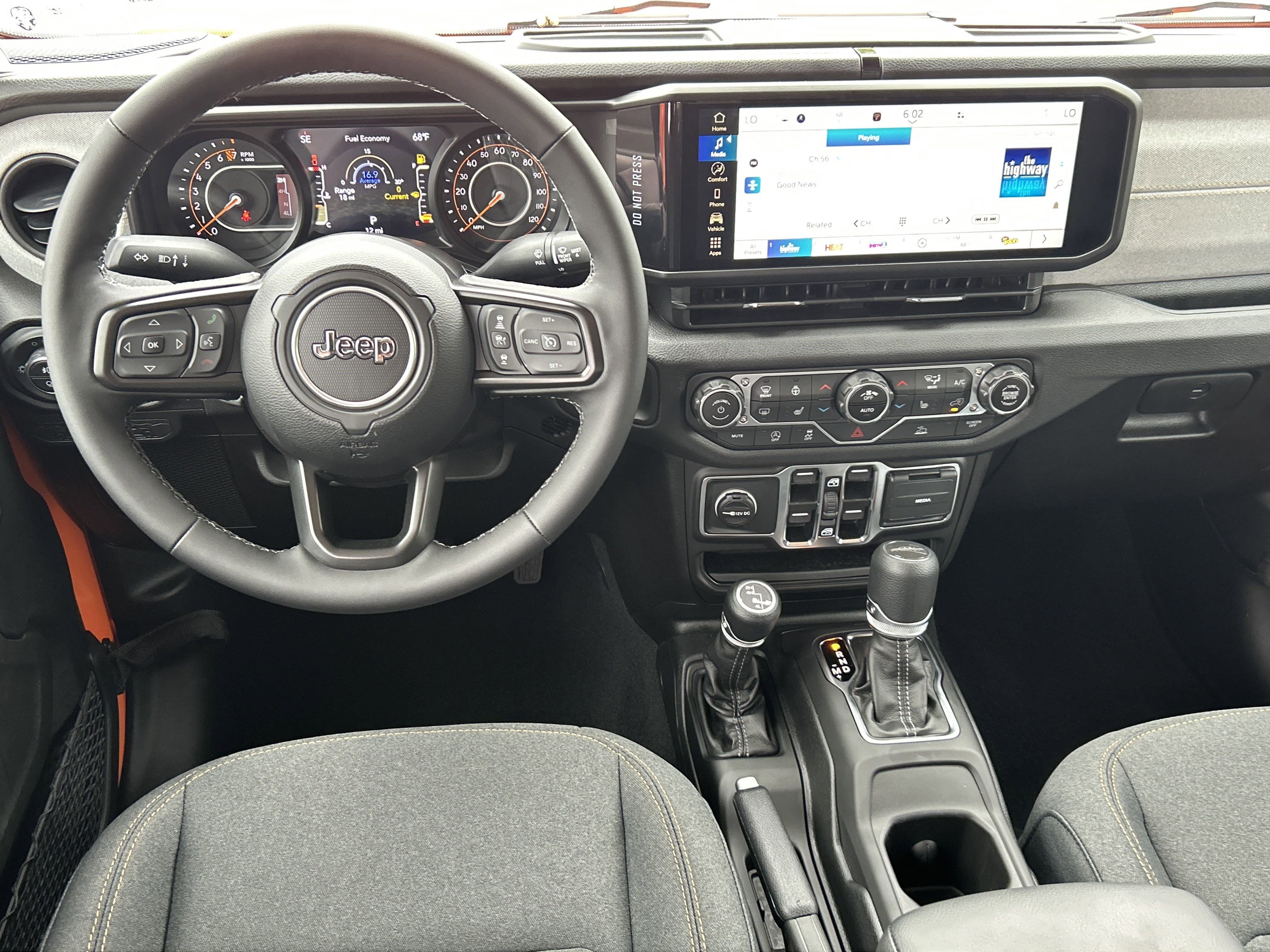 New 2025 Joose Exterior Paint Jeep Sport S image 19