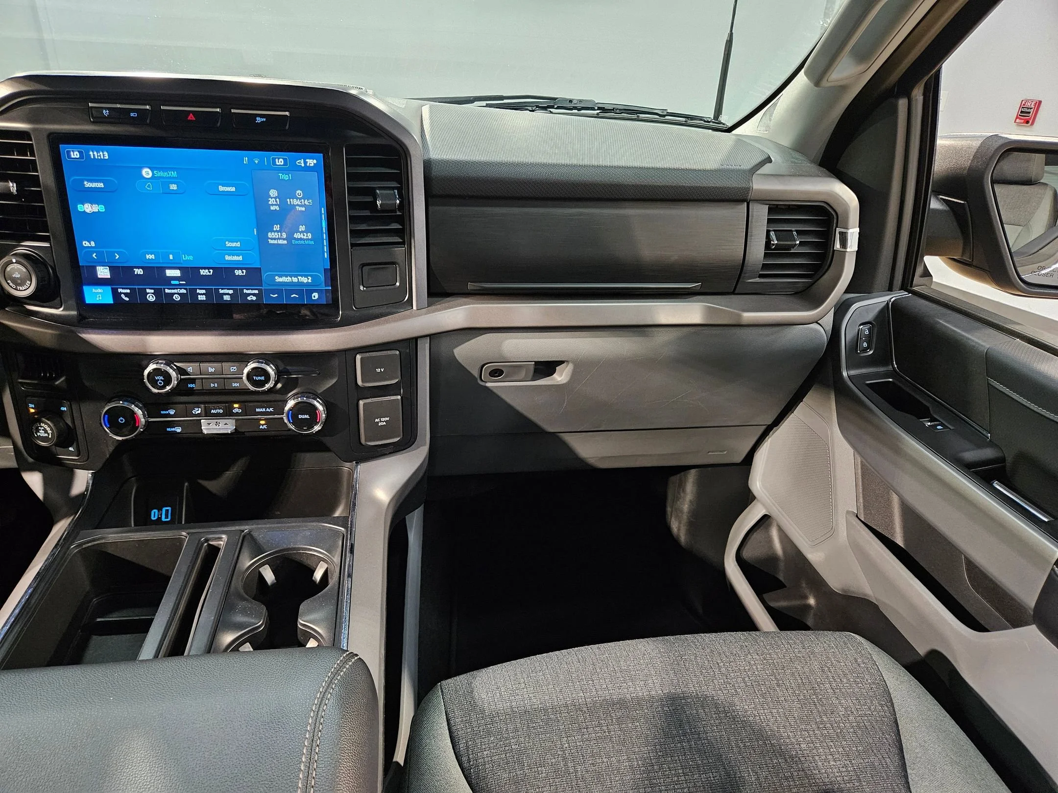 2024 Ford F-150 XLT - Photo 11