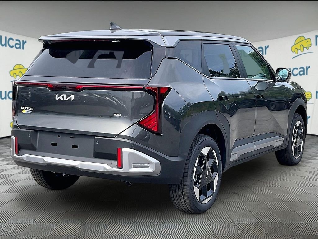 New 2027 Interstellar Gray Kia S image 7