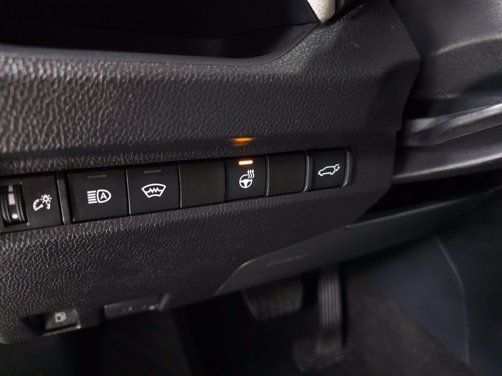 Used 2025 Black Toyota XLE Premium image 24