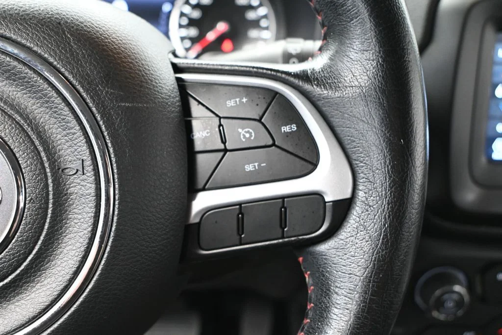 Used 2020 Blue Jeep Trailhawk image 29