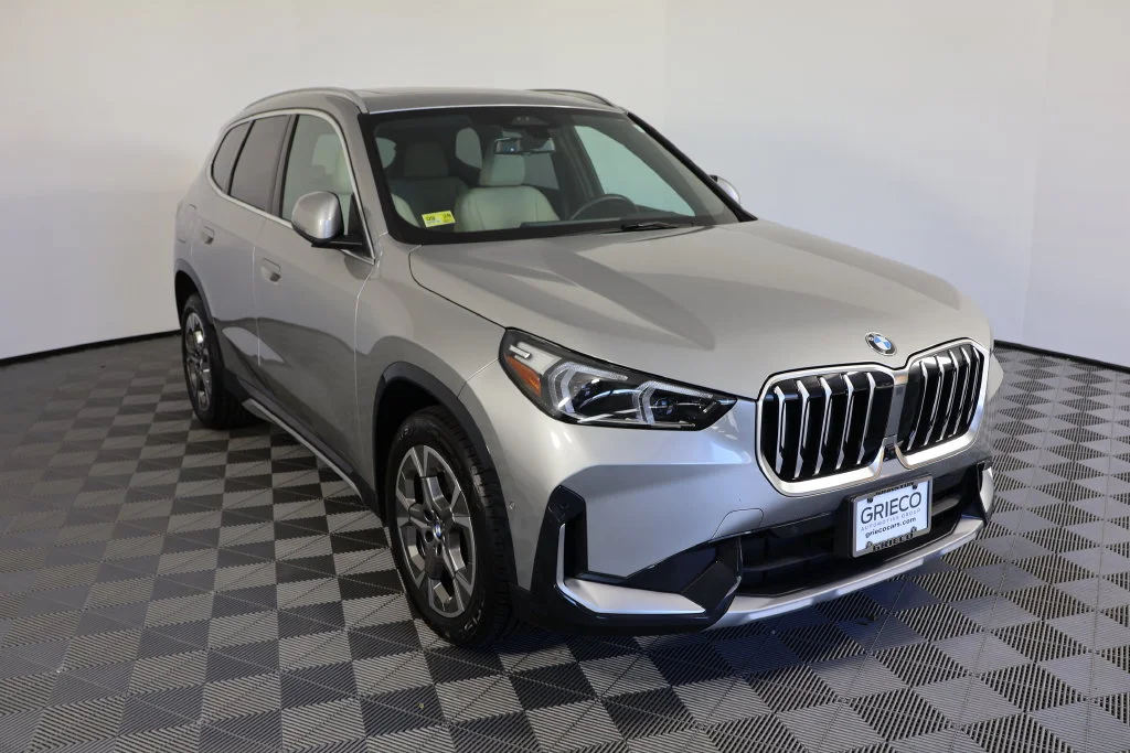 2025 BMW X1
