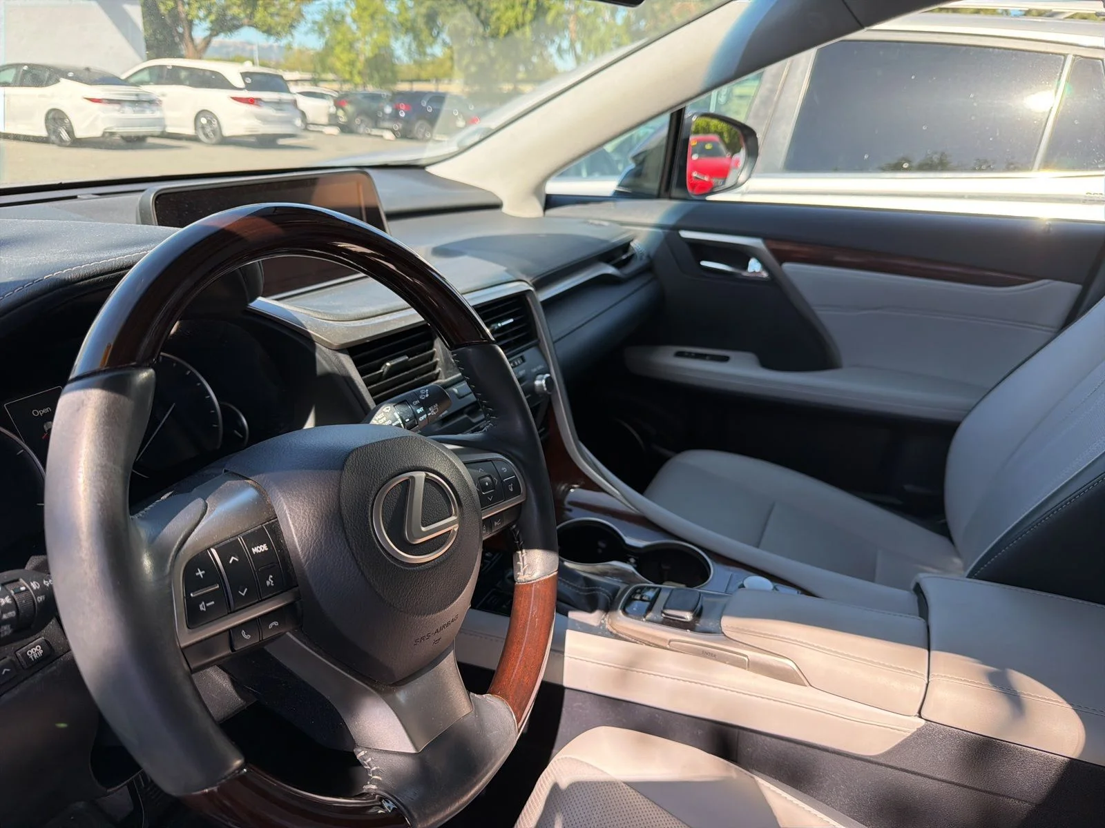 Used 2019 Nebula Gray Pearl Lexus 450h image 9