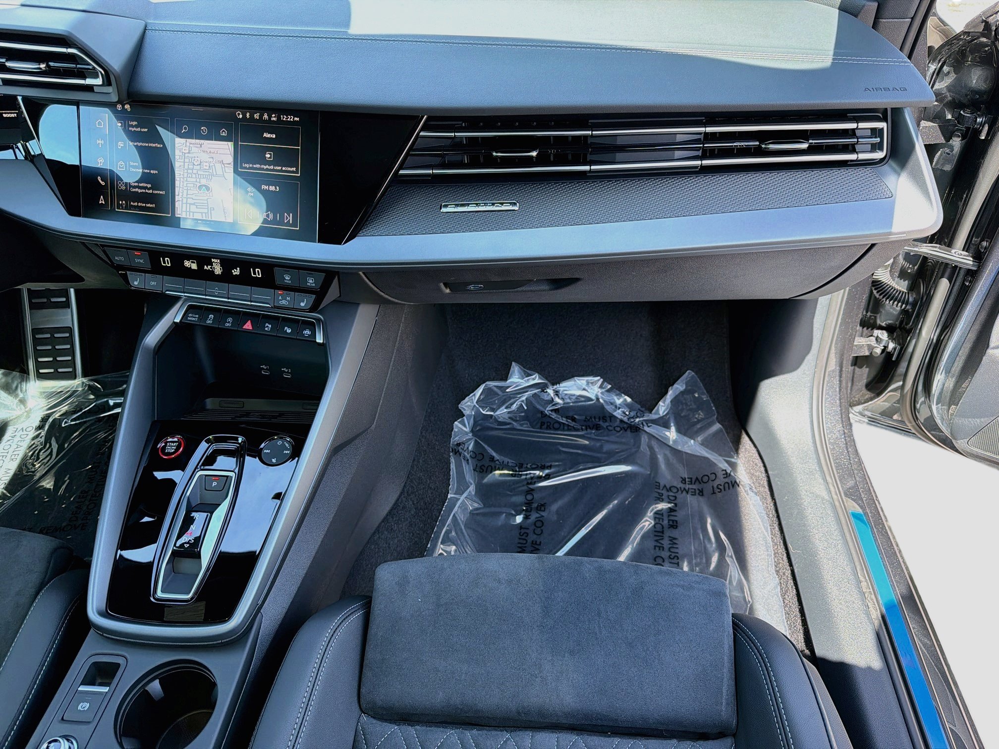 New 2026 Daytona Gray Pearl Effect Audi 4DR QTRO 2.0 TFSI image 16