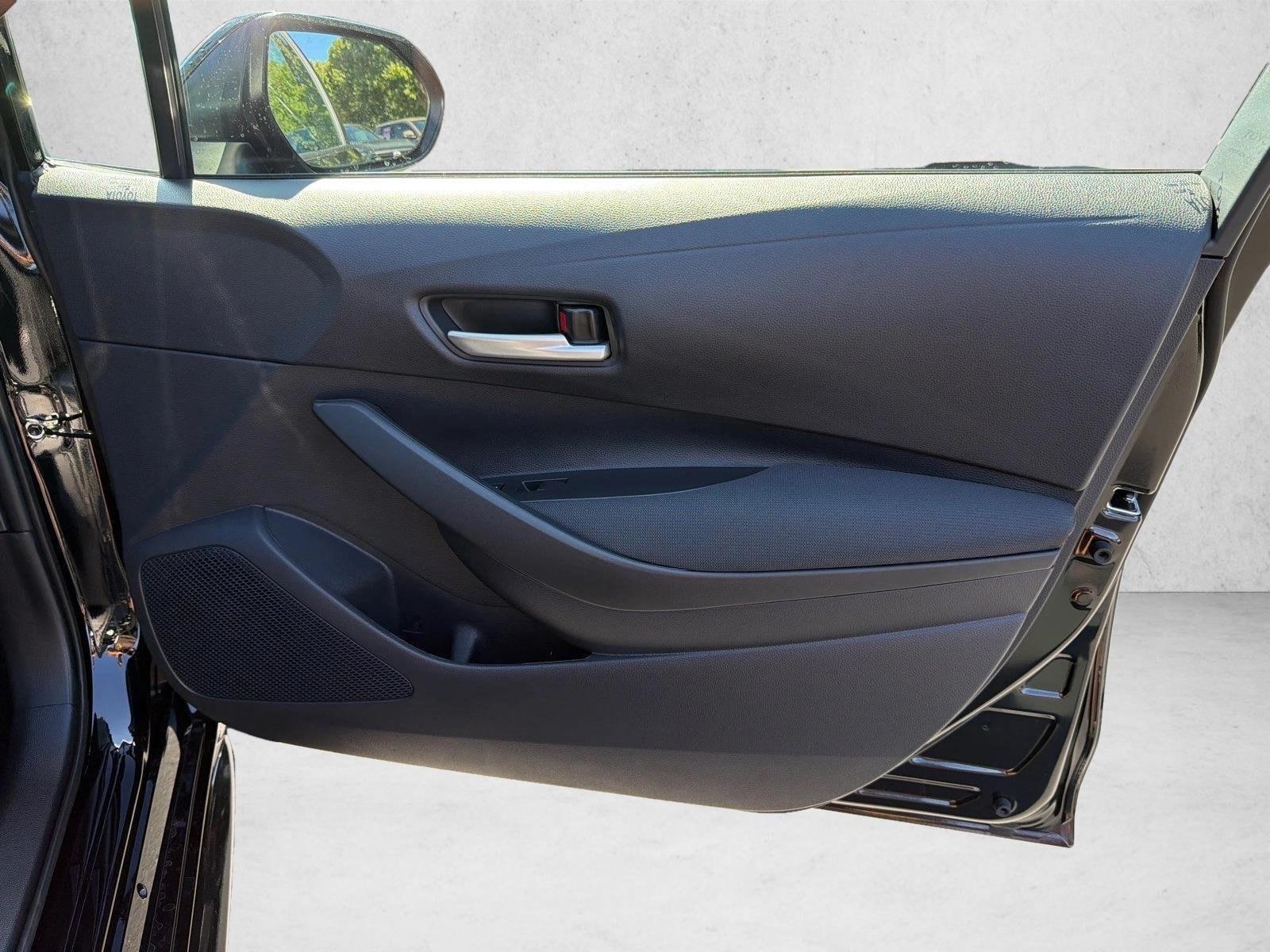New 2027 Inked Toyota SE image 14