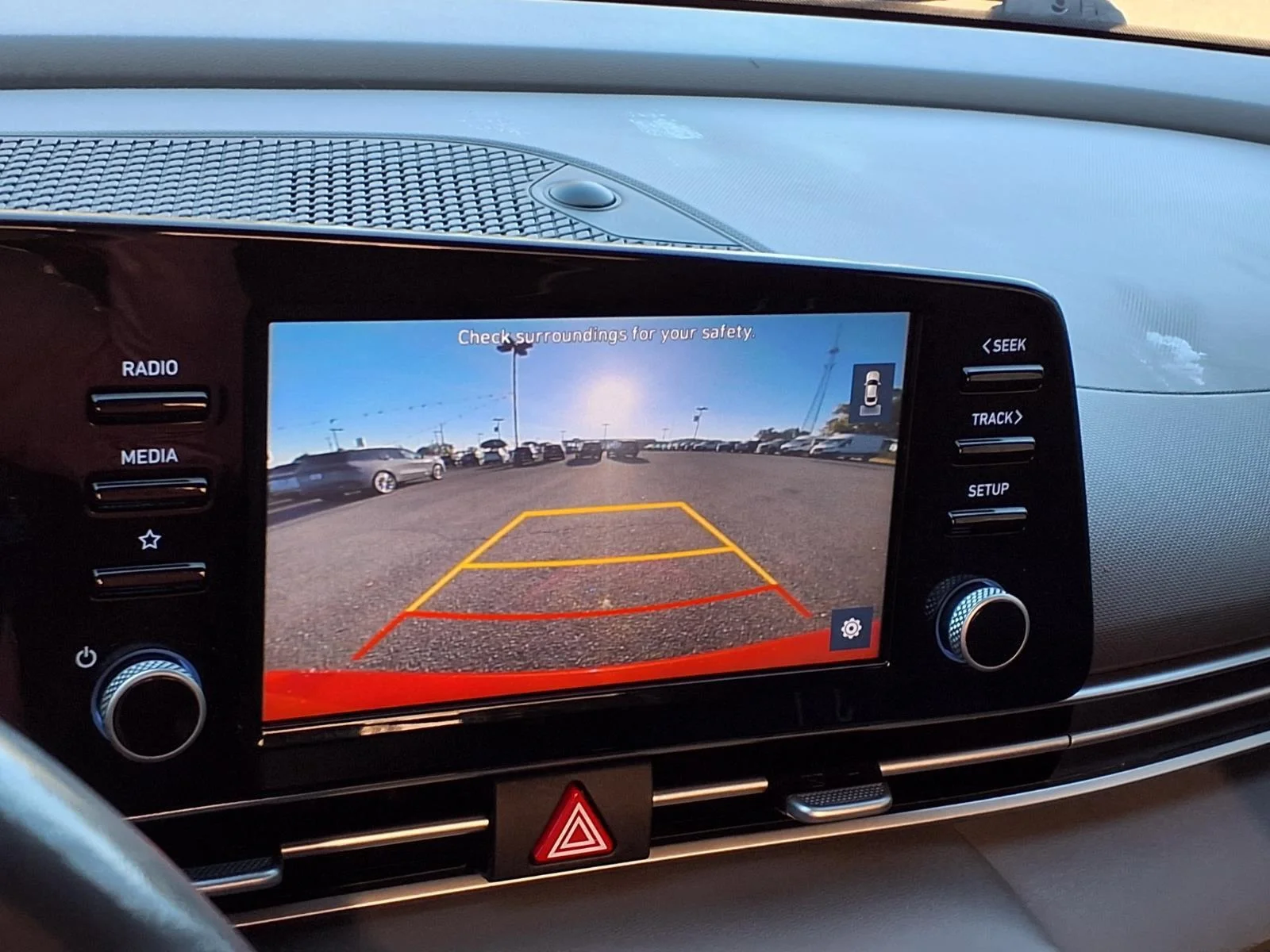 Used 2021 Calypso Red Hyundai SEL image 4