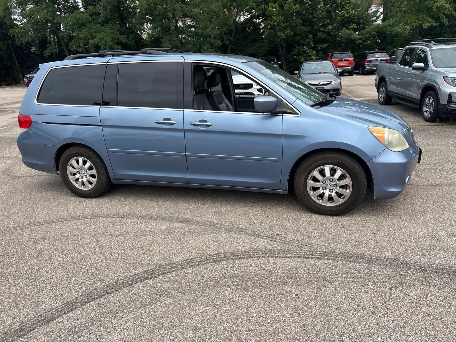 Used 2010 Bali Blue Pearl Honda EX-L image 11