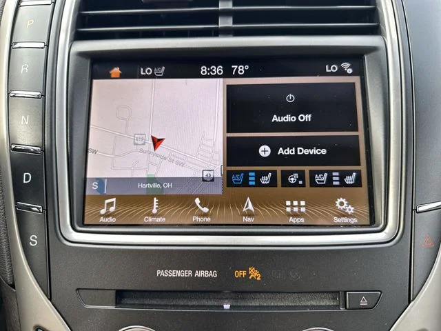 Used 2018  Lincoln Reserve image 20
