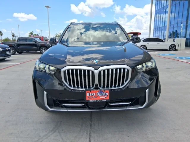 New 2026 Black Sapphire Metallic BMW sDrive40i image 2