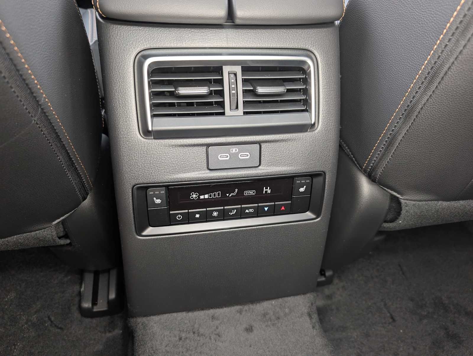 2026 Mazda CX-90 Premium Package - Photo 15
