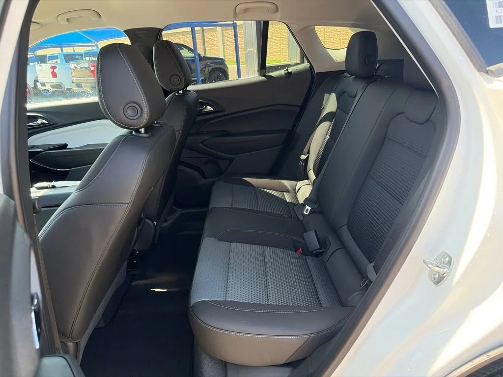 2026 Chevrolet Trax LT - Photo 17