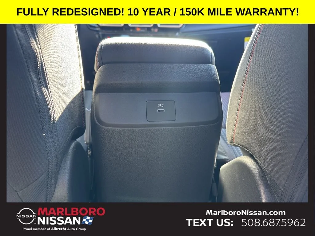 2026 Nissan Sentra SR - Photo 17
