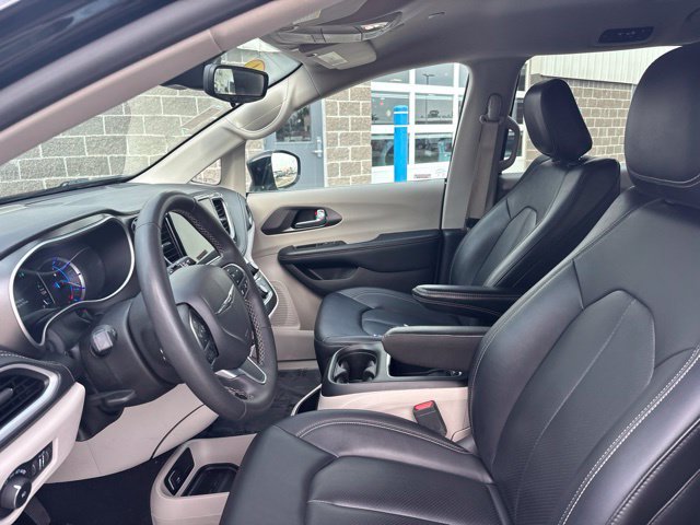 Photo 12
