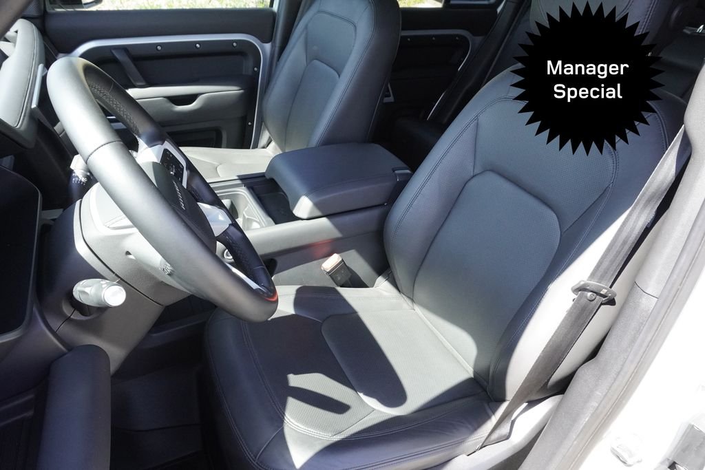 Used 2024 Silver Land Rover V8 image 20