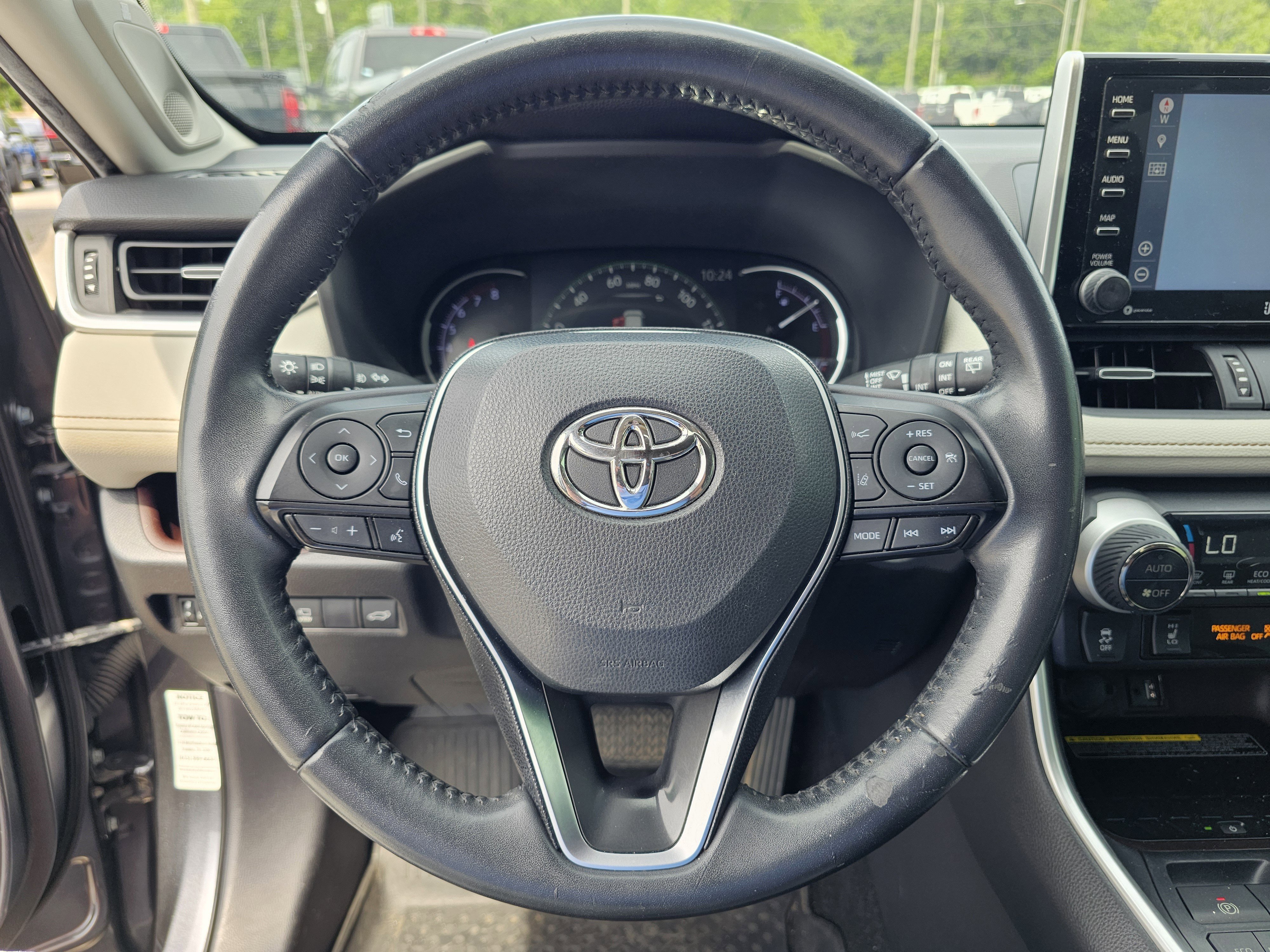 2019 Toyota RAV4 Limited - Photo 21