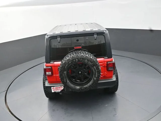Used 2018 Red Jeep Unlimited Sport image 27