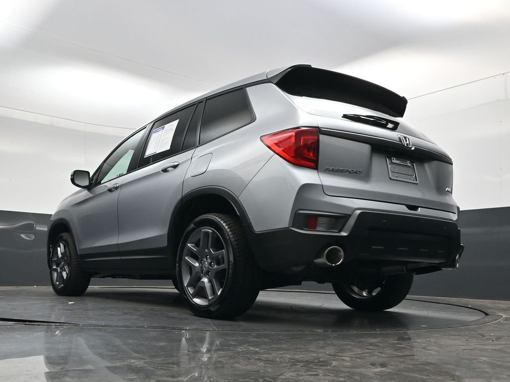 Used 2023  Honda EX-L image 36