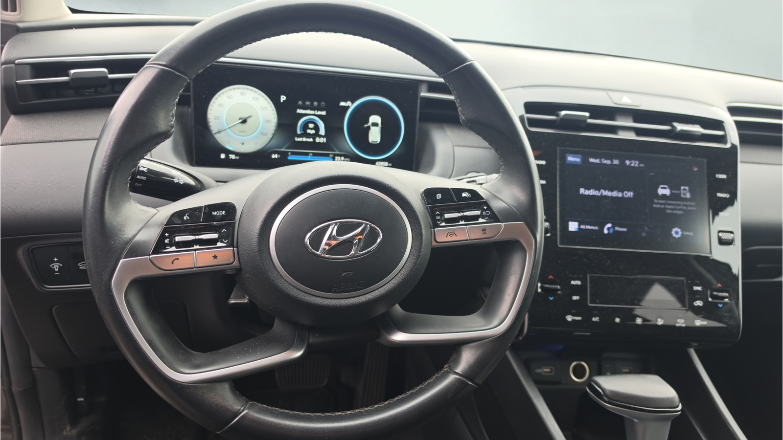 Used 2022 Gray Hyundai XRT image 13