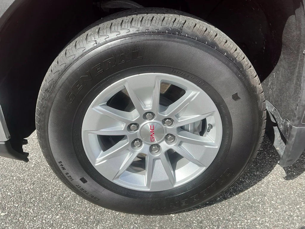 Used 2025 Red GMC Pro image 21
