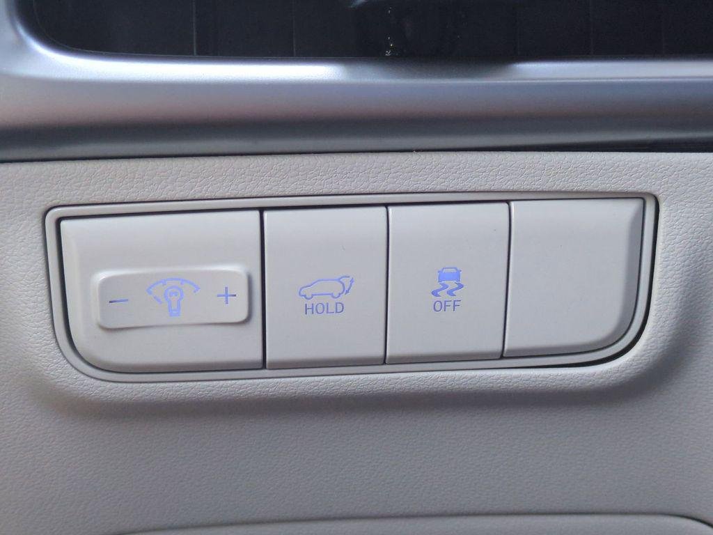 New 2026 Gray Hyundai SEL AWD image 28