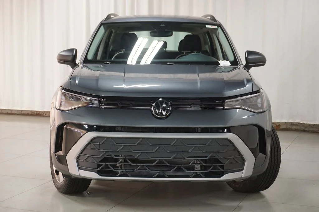 New 2026 Platinum Gray Volkswagen 1.5T S image 5