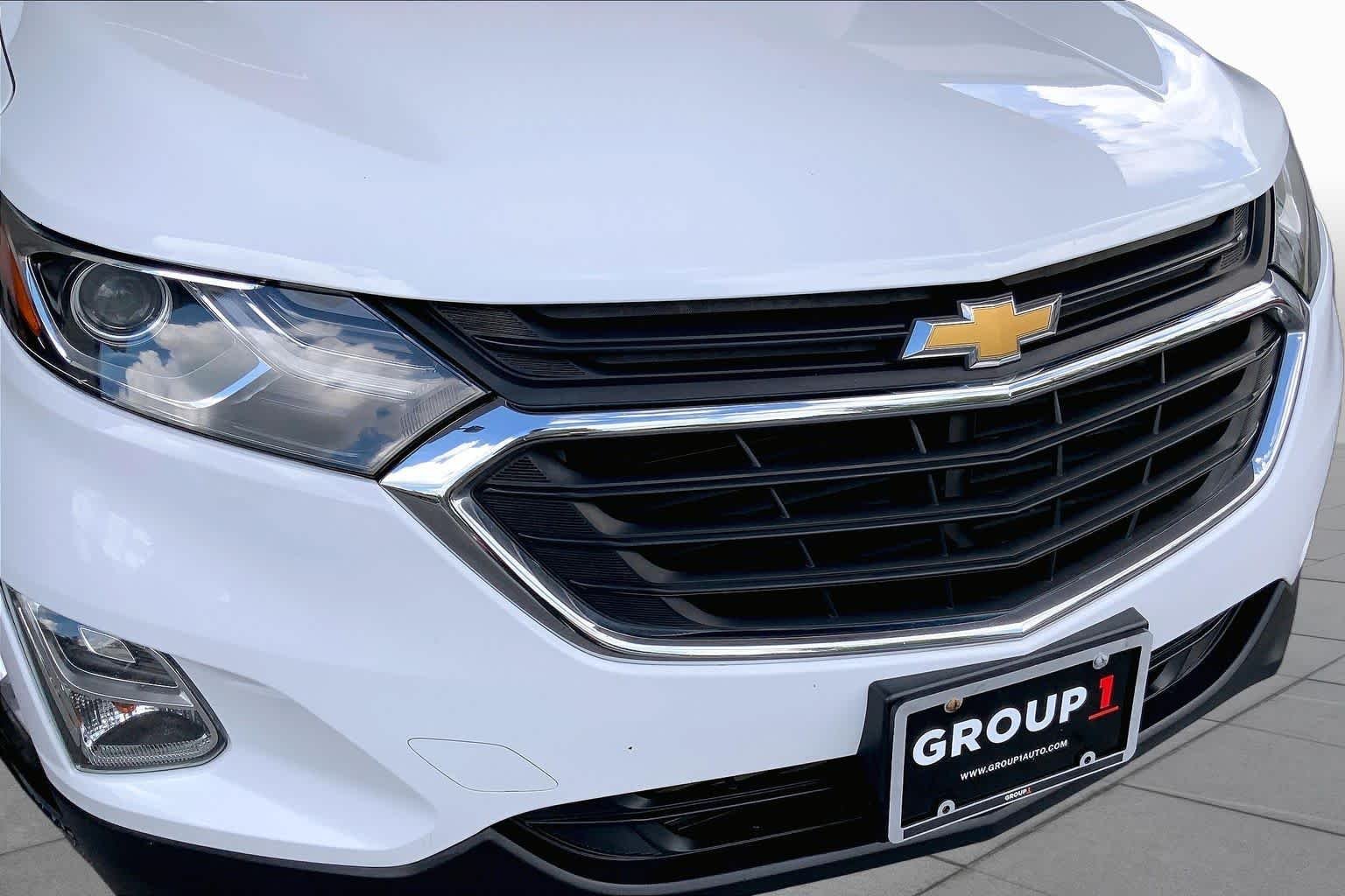 Used 2020 Summit White Chevrolet LT image 32