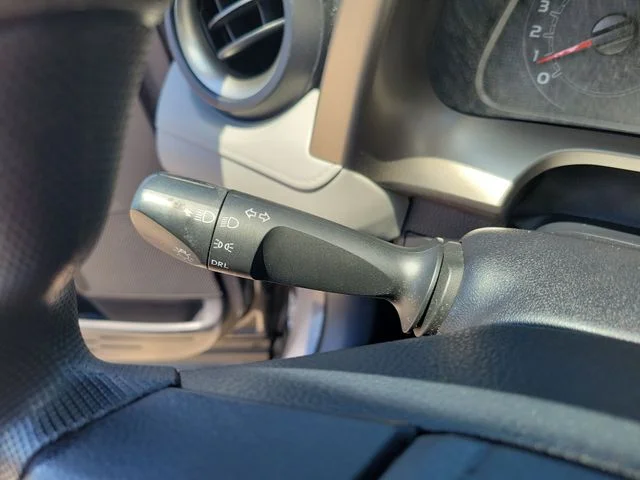 Used 2014 Gray Toyota LE image 26