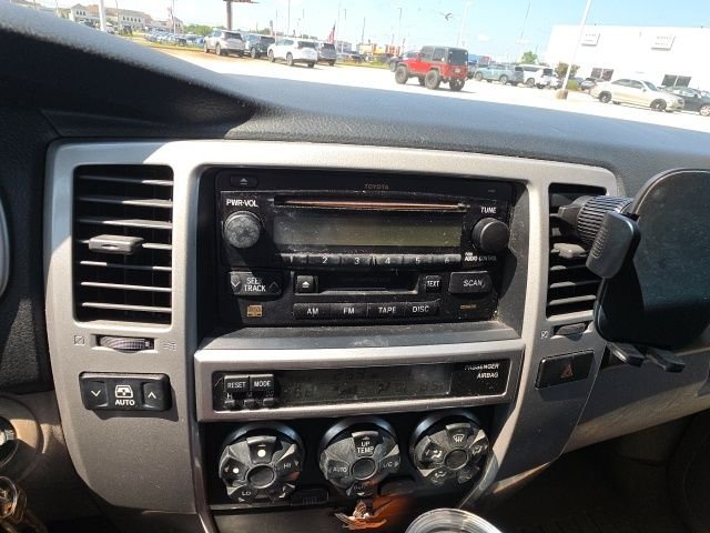 Used 2005 Black Toyota SR5 image 14