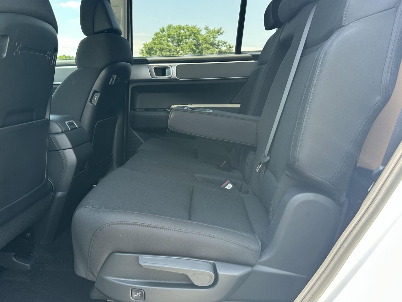 New 2026 Serenity White Hyundai SE image 17