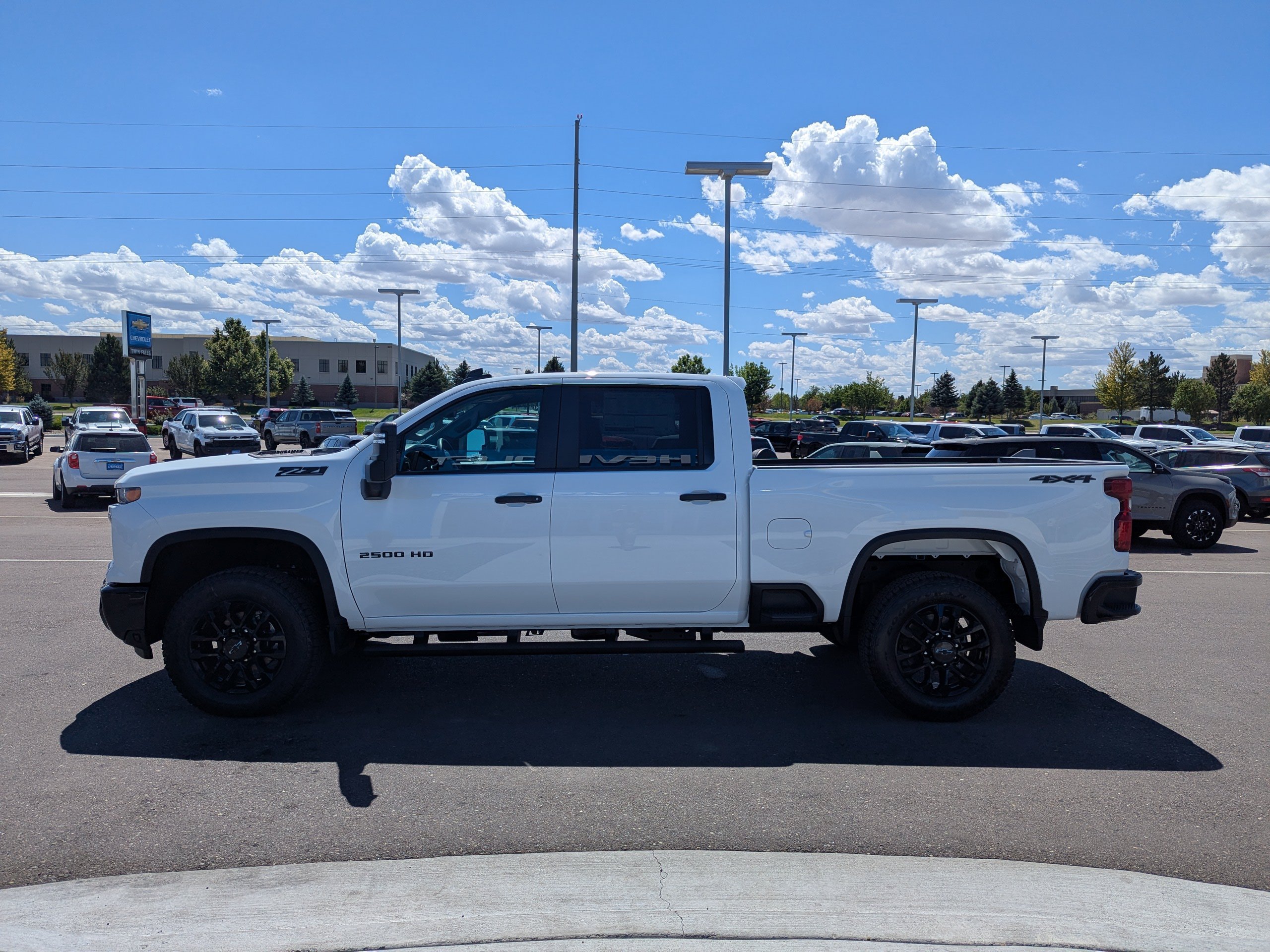 2026 Chevrolet Silverado 2500 HD Custom - Photo 7