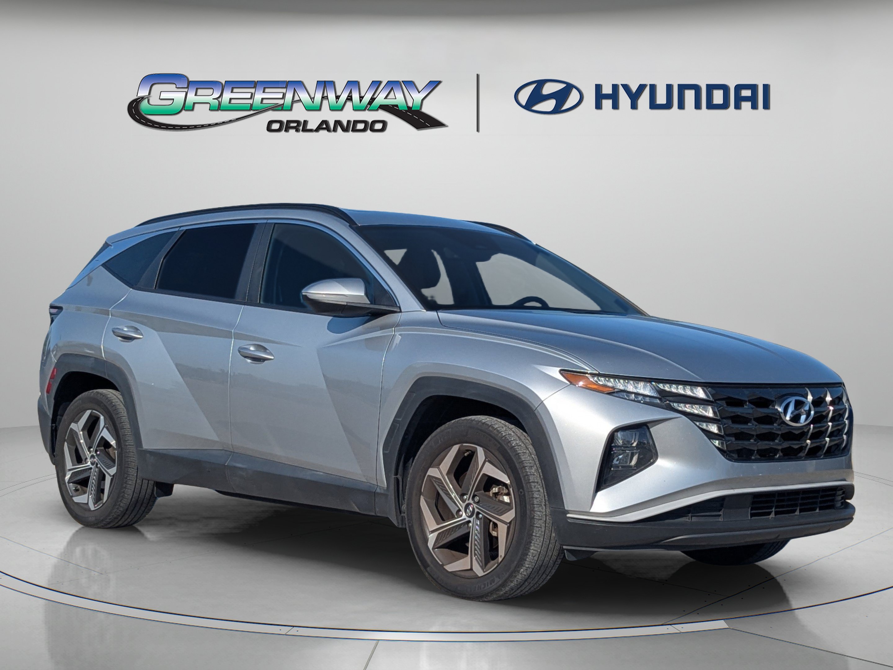 Used 2023 Shimmering Silver Hyundai SEL image 1