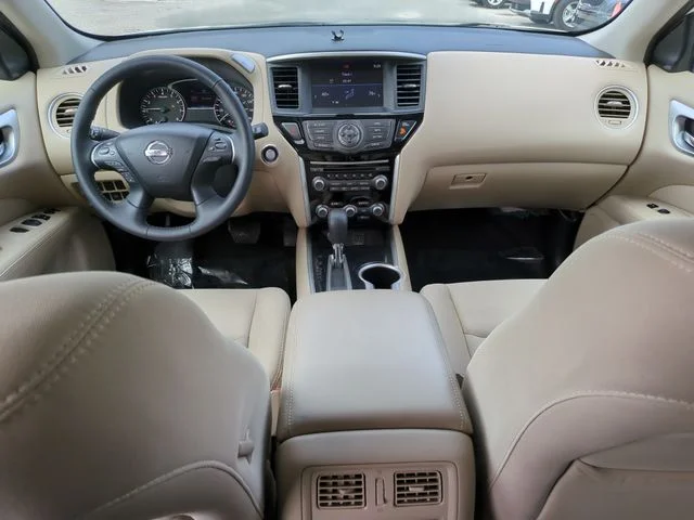 Used 2019 White Nissan SV image 11
