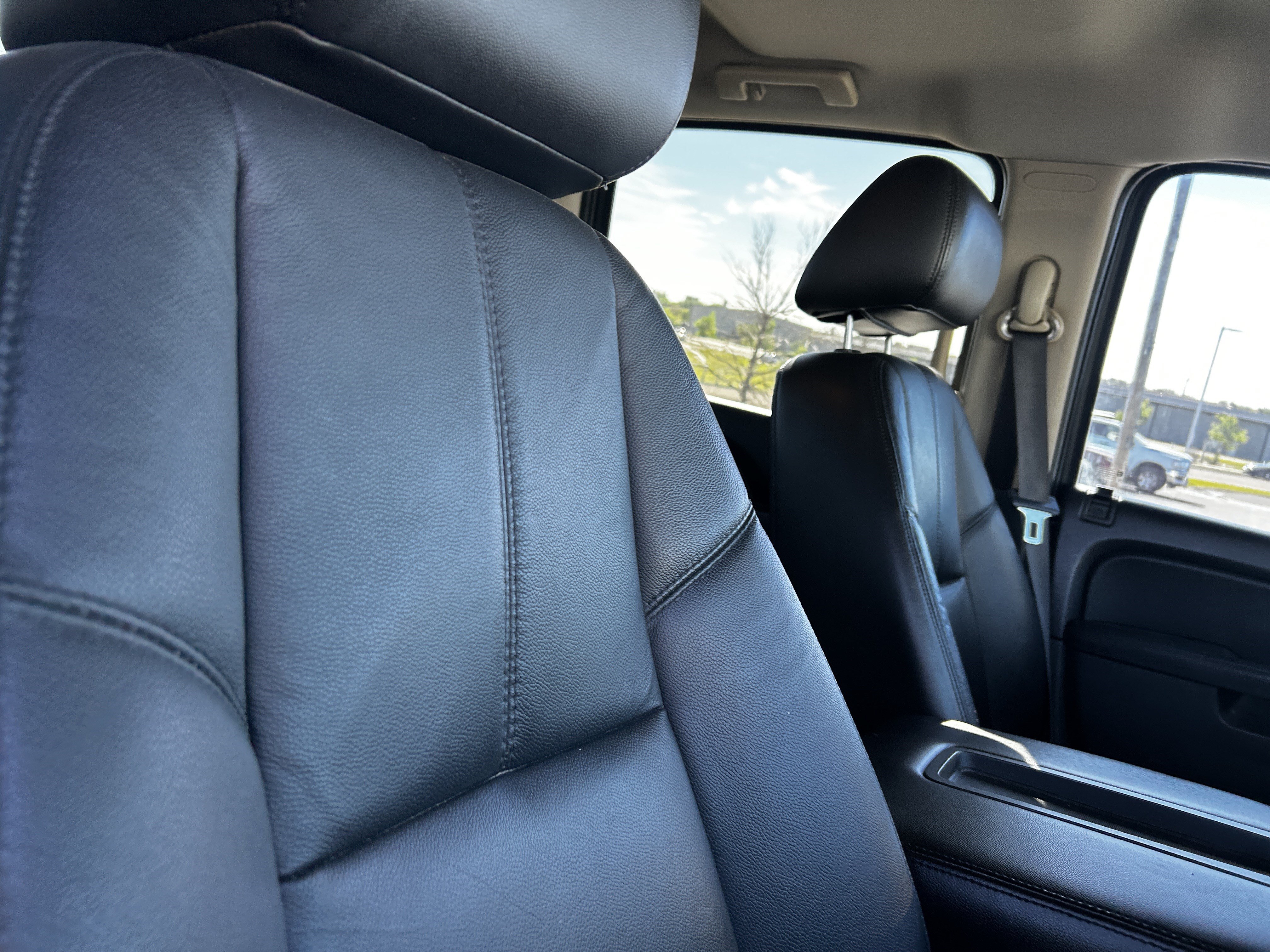 Used 2010 Black Chevrolet LTZ image 13