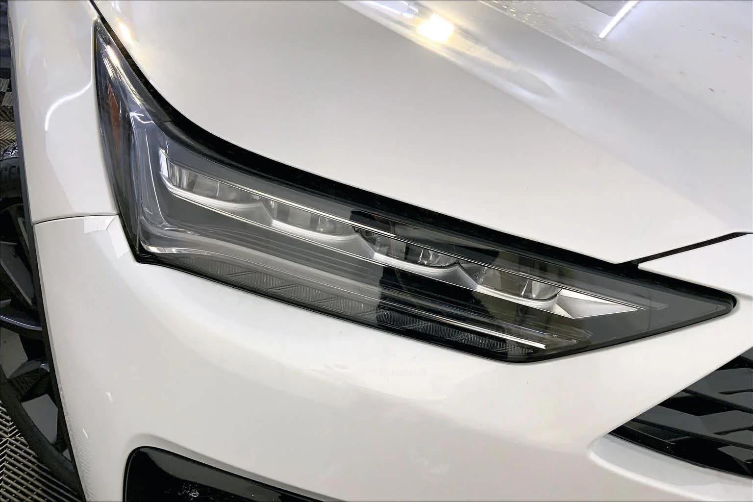 2026 Acura MDX A-Spec Package - Photo 17